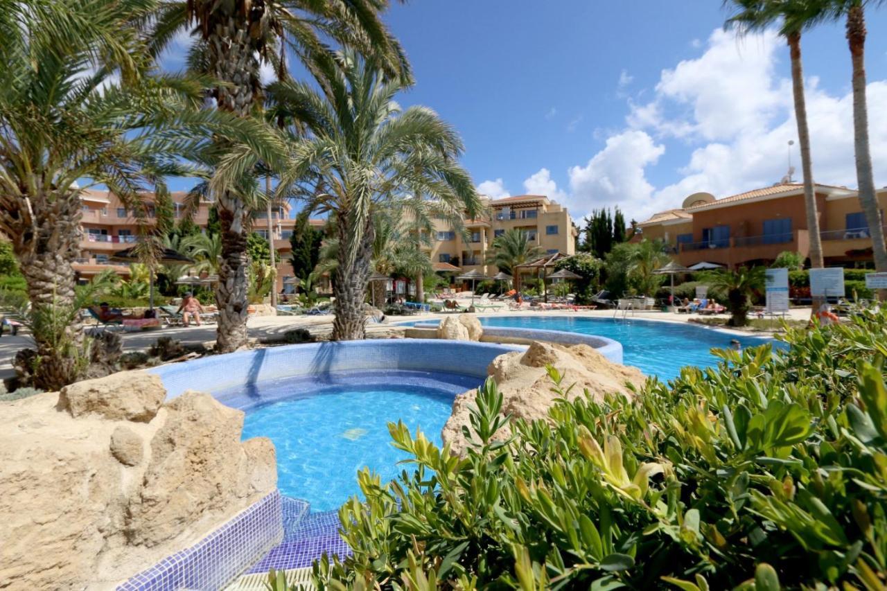 Limnaria Gardens Two Bedroom Apartment With Balcony Πάφος Εξωτερικό φωτογραφία