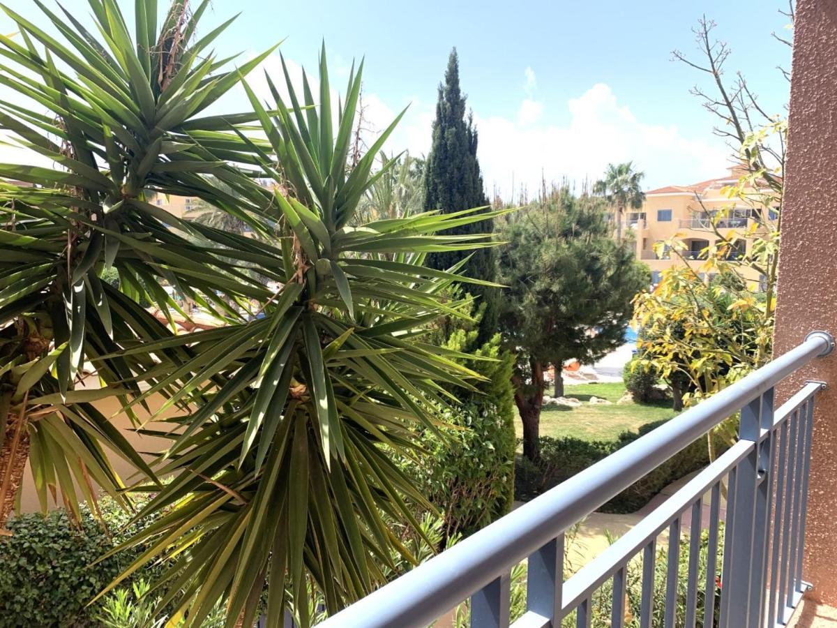 Limnaria Gardens Two Bedroom Apartment With Balcony Πάφος Εξωτερικό φωτογραφία