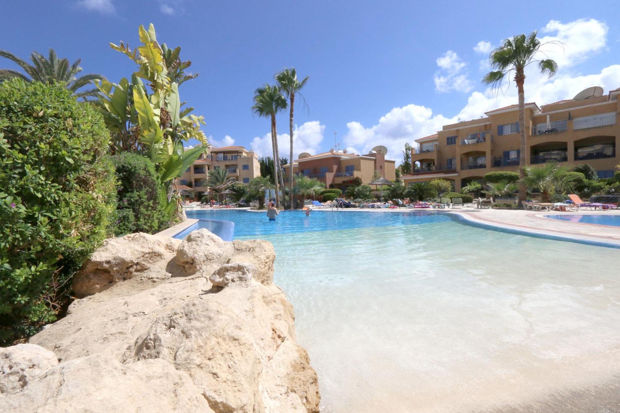 Limnaria Gardens Two Bedroom Apartment With Balcony Πάφος Εξωτερικό φωτογραφία